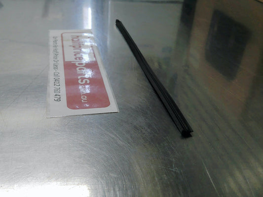 Toyota Yaris Genuine Right Hand Wiper Refill New Part
