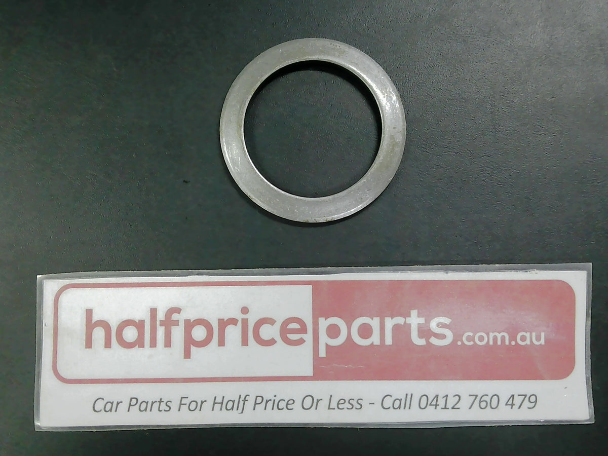 Toyota Hilux/Fortuner Genuine Right Hand Rear Axle Shaft Washer New Part