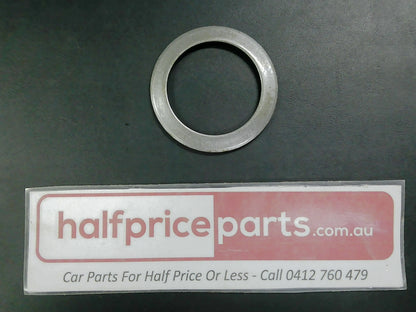 Toyota Hilux/Fortuner Genuine Right Hand Rear Axle Shaft Washer New Part