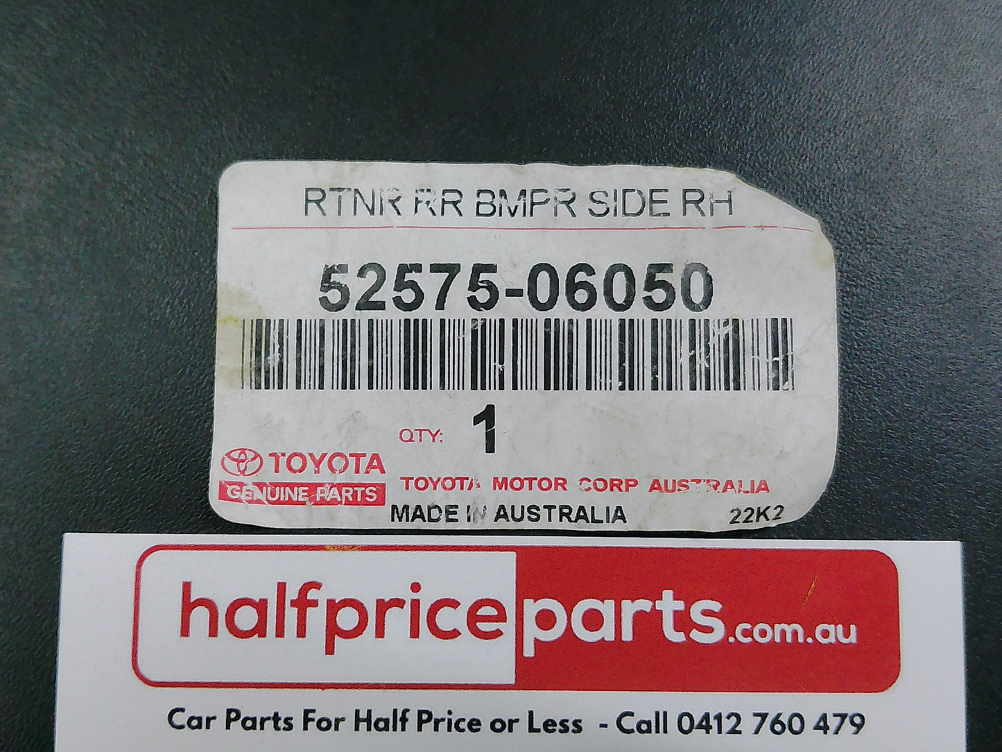 Toyota Camry Genuine Right Hand Rear Bumper Retainer New Part