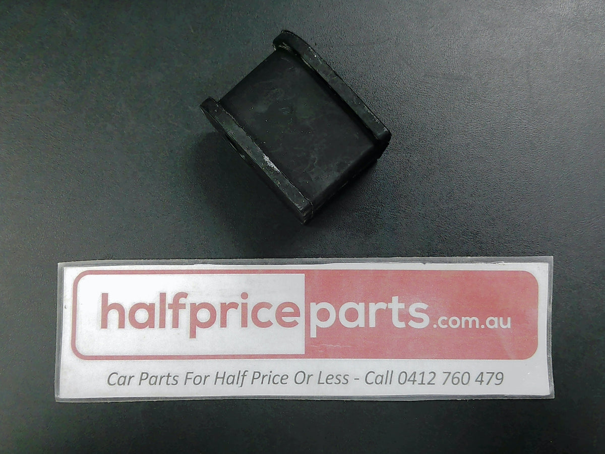 Toyota Camry Genuine Rear Stabilizer Bush New Part
