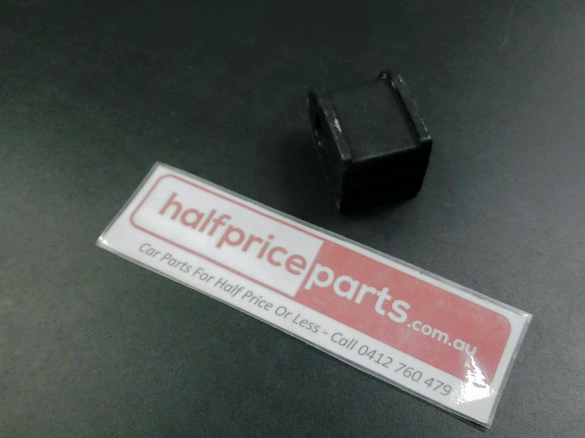 Toyota Camry Genuine Rear Stabilizer Bush New Part