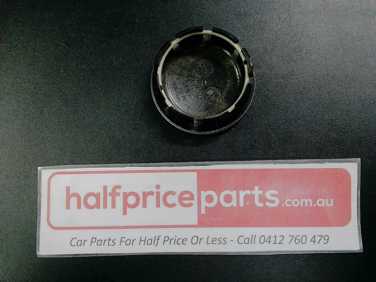 Jeep Wrangler Genuine Alloy Wheel Centre Cap Used Part