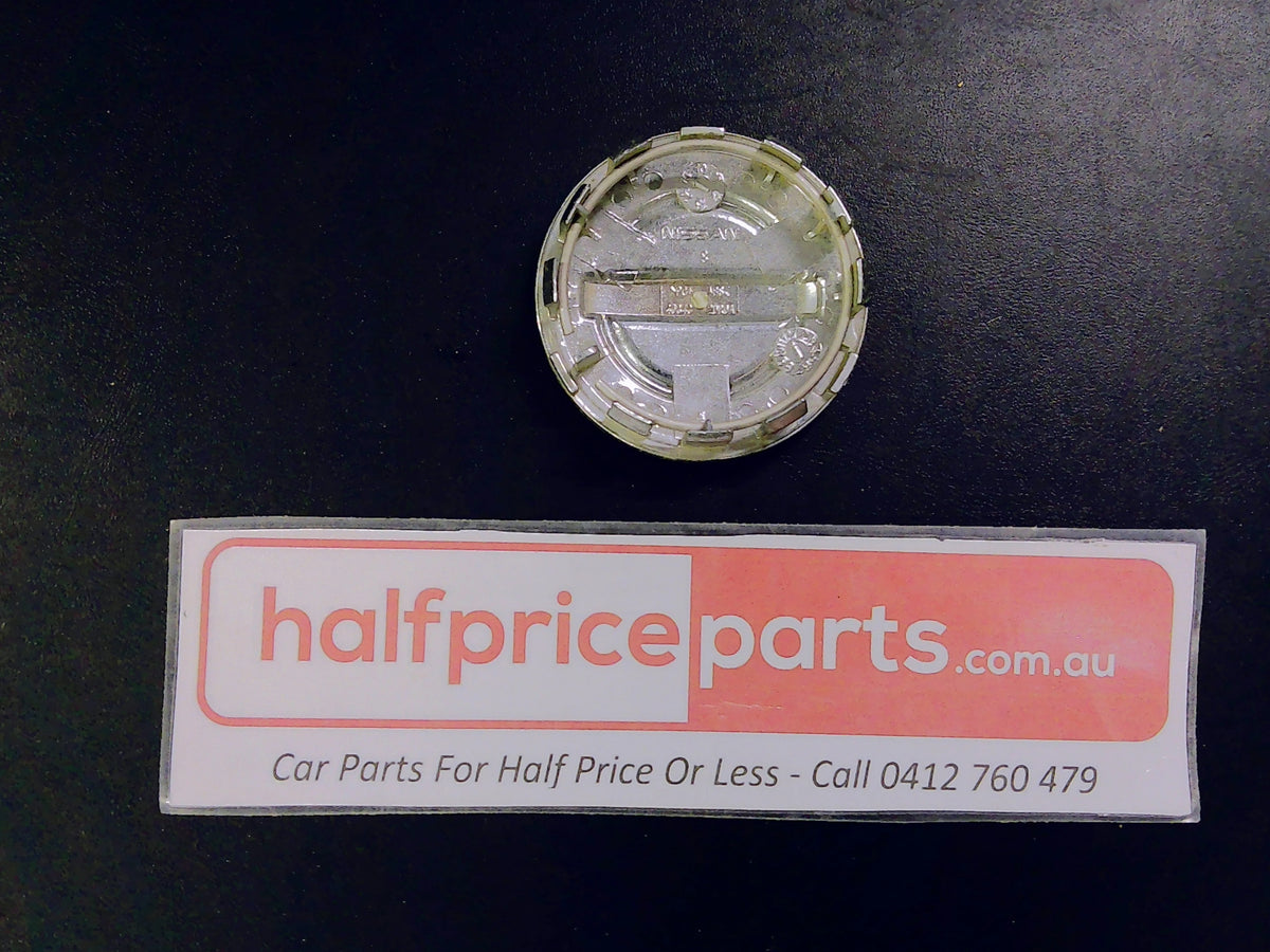 Nissan X-Trail/Juke/Dualis/Maxima Genuine Alloy Wheel Centre Cap Used Part