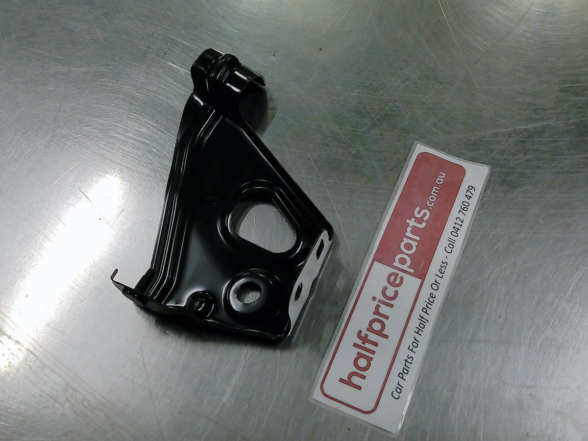 Toyota Camry/Aurion Genuine Right Hand Rear Wheel House Reinforcement New Part