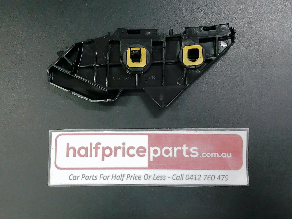 Toyota Corolla Genuine Left Hand Rear Bumper Bar Slide New Part