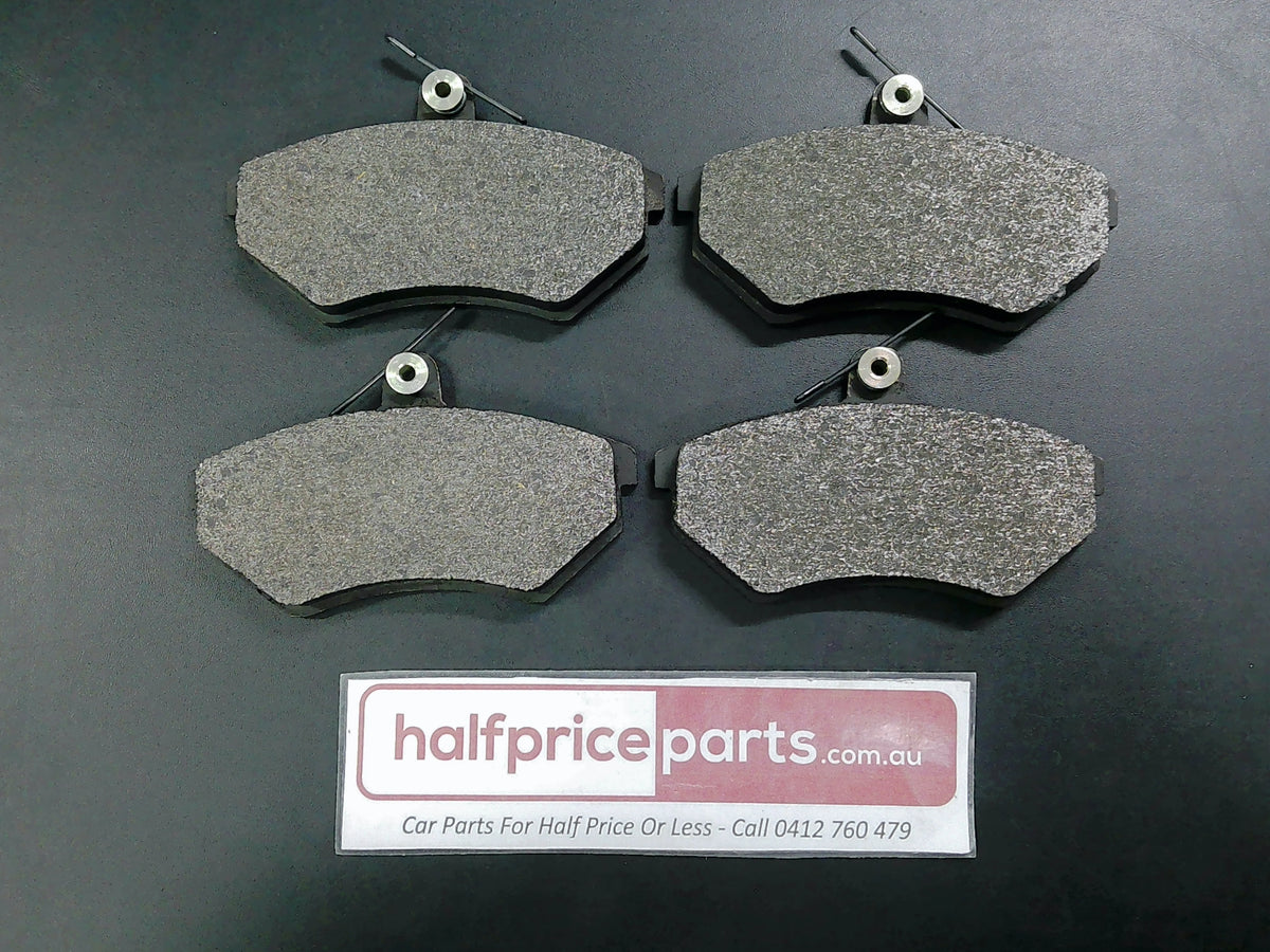 QFM Front Brake Pad Set Suits VW Golf/Passat/Audi/Seat New Part