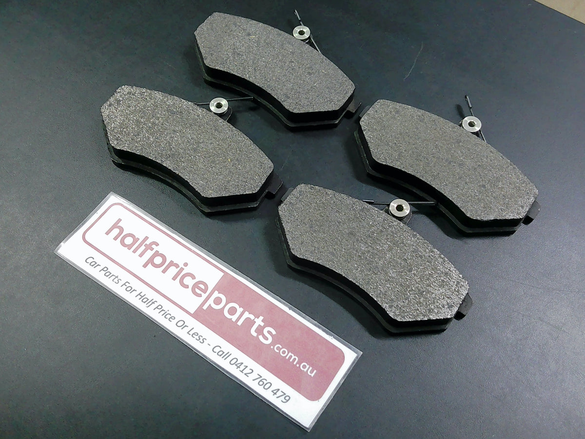 QFM Front Brake Pad Set Suits VW Golf/Passat/Audi/Seat New Part
