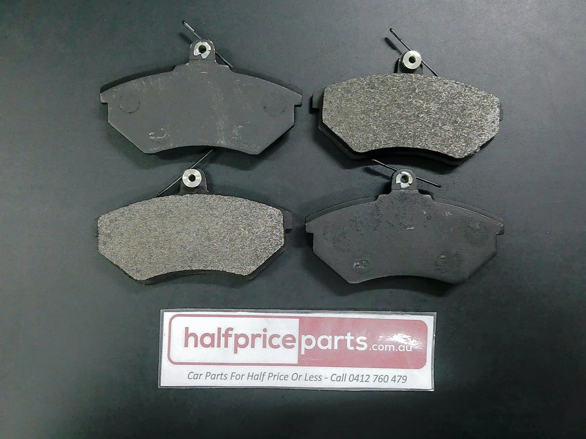 QFM Front Brake Pad Set Suits VW Golf/Passat/Audi/Seat New Part