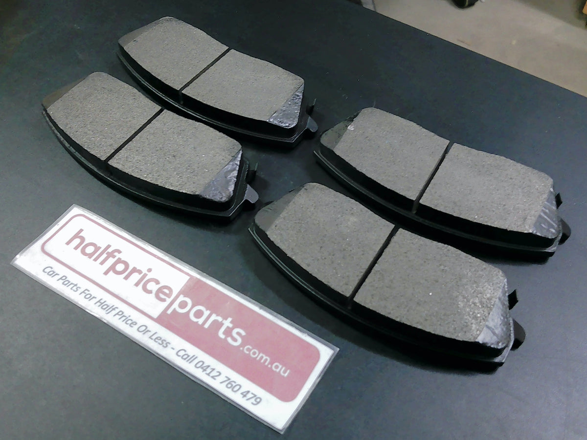 QFM Premium Genuine Front Brake Pad Set Suits Chrysler 300 New Part