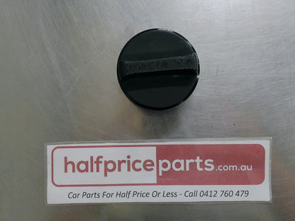 Toyota Hilux/Dyna 100/Hiace Genuine Oil Filter Cap New Part