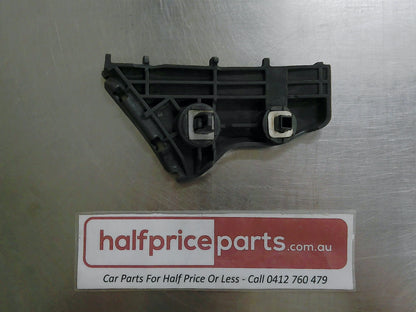 Toyota Aurion/Camry Genuine Right Hand Rear Bumper Retainer New Part