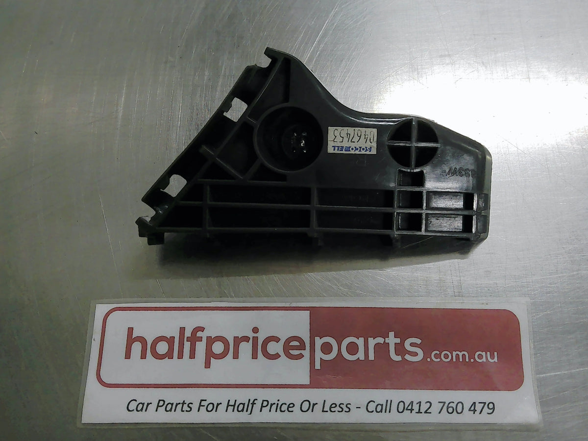 Toyota Aurion/Camry Genuine Right Hand Rear Bumper Retainer New Part