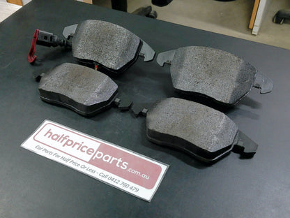Volkswagen Passat/Caddy/Golf/Jetta/EOS/Touran/Polo/Beetle Genuine Front Brake Pads New Part