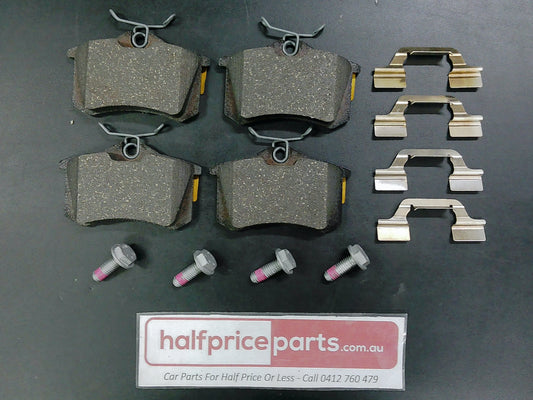 VW Passat/Golf/Beetle/Vento/Caddy/Polo/T-Cross Genuine Rear Brake Pad Set New Part