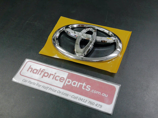 Toyota Aurion/Camry Genuine Boot Emblem New Part