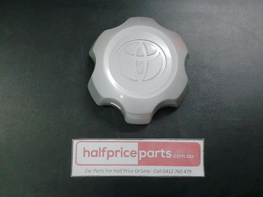 Toyota Hilux Genuine Wheel Centre Hub Cap Used Part