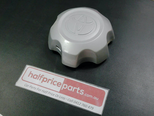 Toyota Hilux Genuine Wheel Centre Hub Cap Used Part