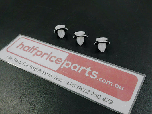 Toyota Genuine Tail Lamp Assembly Clips - 3 Pack - New Part