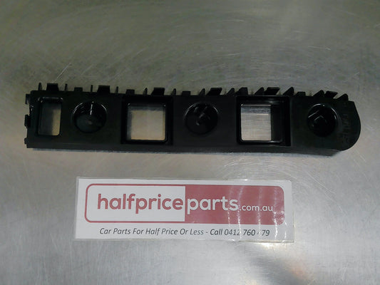 MG ZS Genuine Right Rear Bumper Bar Bracket New Part