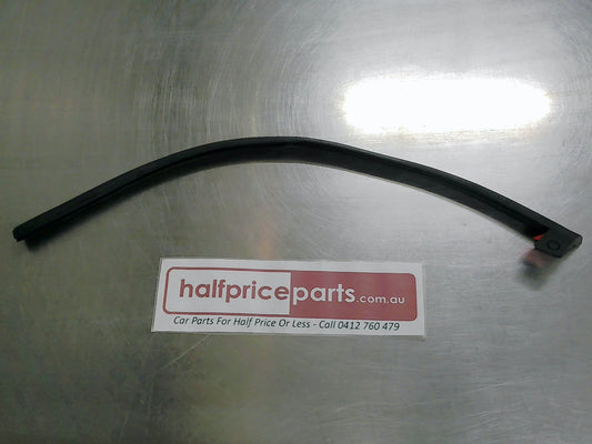 LDV G10 Genuine Weatherstrip Left Hand Rear Door Lower Weatherstrip New Part