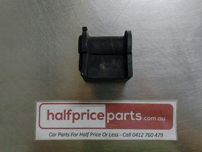 Toyota Hiace Genuine Front Sway Bar Bush New Part