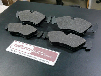 Mercedes-Benz Sprinter/VW Genuine Rear Brake Pad Set New Part