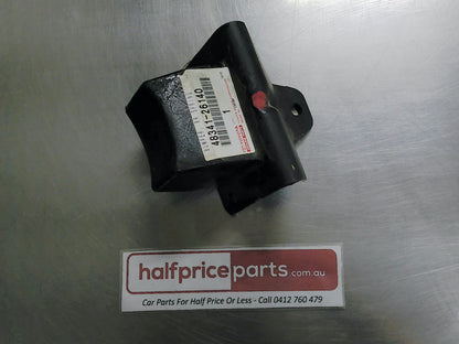 Toyota Hiace Genuine Right Hand Rear Bumper Spring New Part
