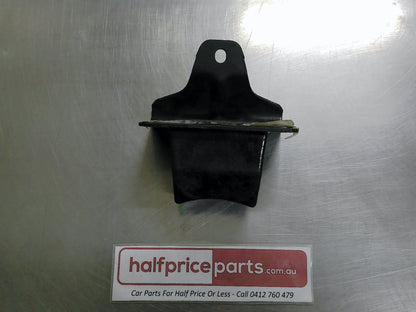 Toyota Hiace Genuine Right Hand Rear Bumper Spring New Part