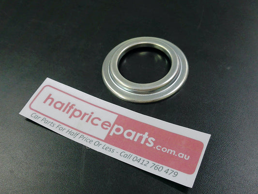 Toyota 4Runner/Hilux/Hiace/Tarago/Supra/Celica/Lexus IS200/IS300 Genuine Front Diff Side Gear Shaft Dust Cover New Part