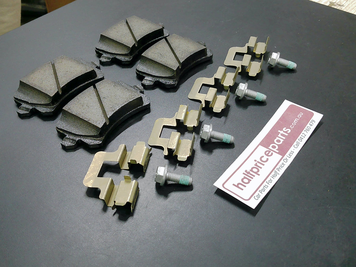 VW Passat/Audi A6 Genuine Rear Brake Pad Set New Part