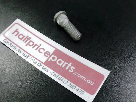 Toyota Corolla/Echo/Yaris/Hiace/Rav4/Tarago/Lexus ES300/RX3000 Front Axle Hub Bolt New Part