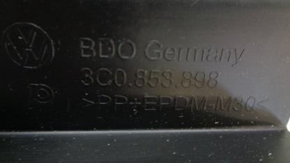 VW Passat Genuine Right (Driver) Rocker Panel Mould New Part