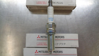 Mitsubishi Outlander ZG-ZH Genuine Set Of 6 Spark Plugs New Part
