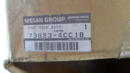 Nissan Xtrail T32 Genuine right hand roof rail New Part