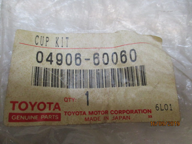 Toyota Landcruiser  BJ45, FJ45, HJ47 Genuine Rear Wheel Cup Kit New Part