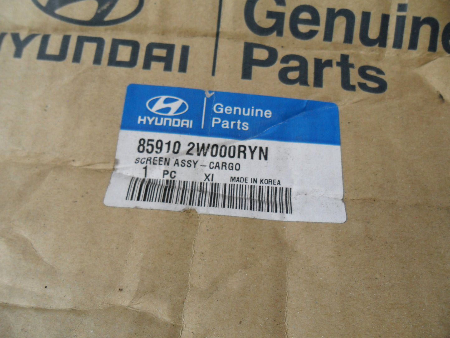 Hyundai Santa Fe Genuine Cargo Screen NEW PART