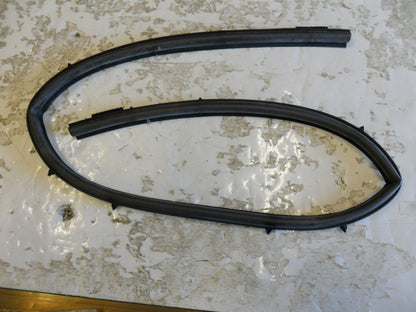 Mitsubishi Triton Genuine Bonnet Weatherstrip New Part