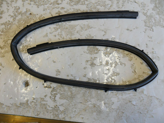 Mitsubishi Triton Genuine Bonnet Weatherstrip New Part