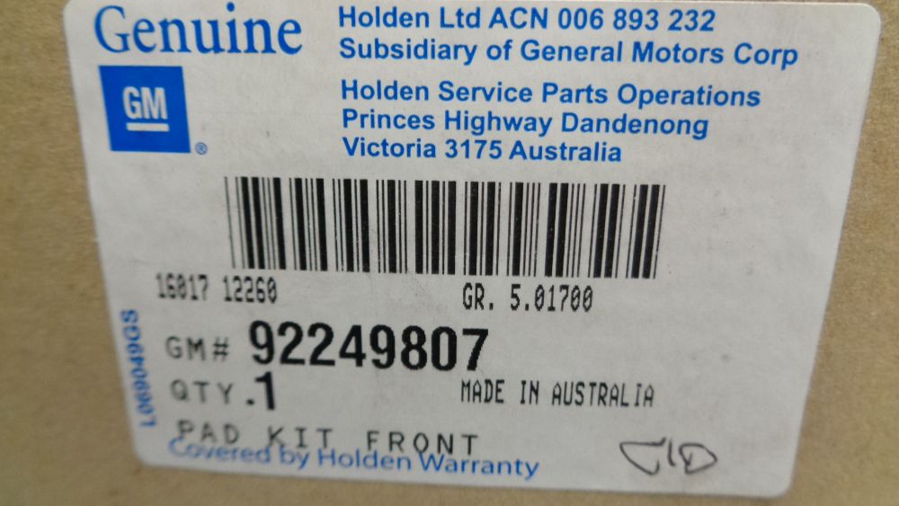 Holden VE Commodore Genuine Front Brake Pad Kit New Part