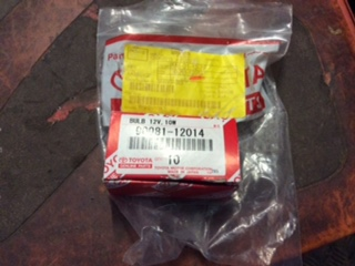 Toyota Prado KZJ95L Genuine map light bulb New Part