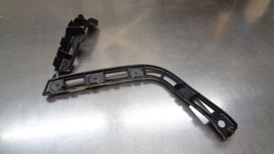 Holden Trail Blazer Genuine Right Hand Rear Bumper Fascia Guide Bracket New Part