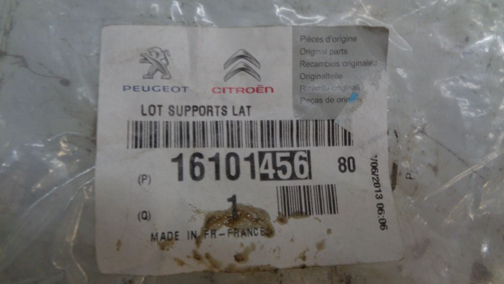 Peugeot Genuine Front Bumper Bar Bracket New Part