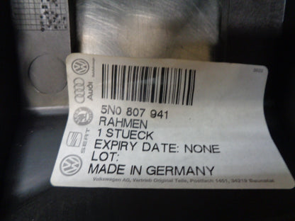 VW Tiguan Genuine Left Hand Front Headlight Cleaning System Support Bracket New Part