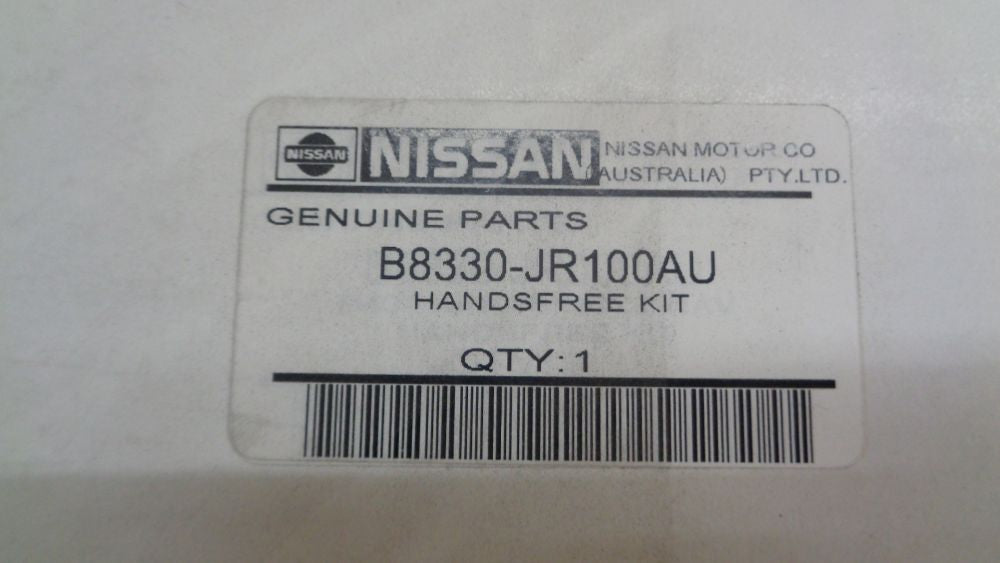 Nissan Navara D40T Genuine Hands Free kit Plug & Play New Part