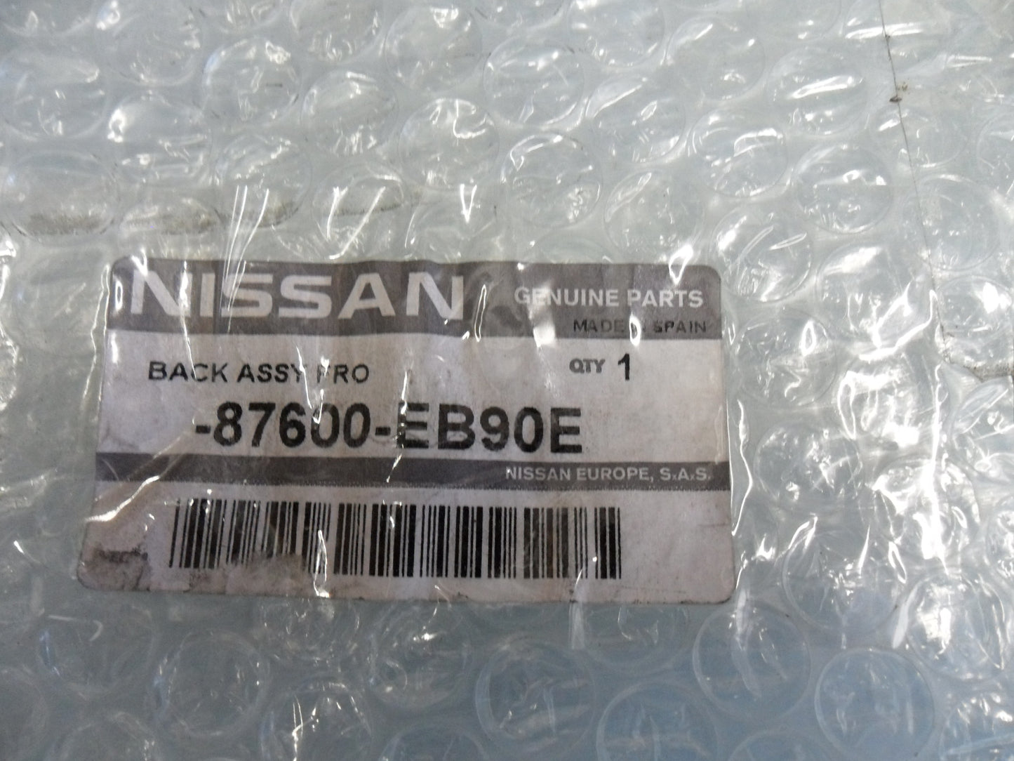 Nissan Navara D40 Spanish Genuine Front seat Back NEW PART