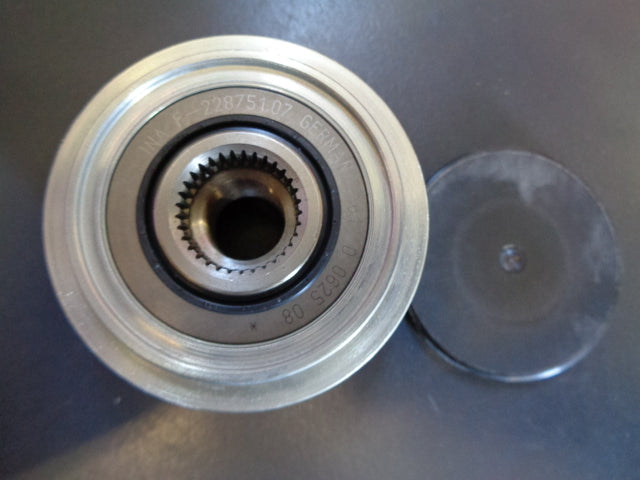 Nissan Patrol/Navara Genuine Overrunning Alternator Pulley Assy New Part
