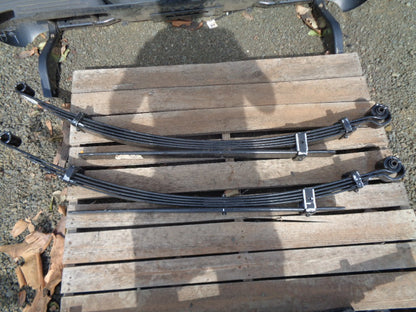 Mitsubishi MQ Triton Genuine Rear Leaf Spring Set New Part