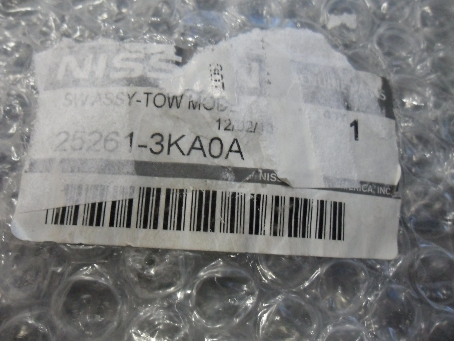 Nissan Pathfinder Genuine Boot Release Button NEW PART