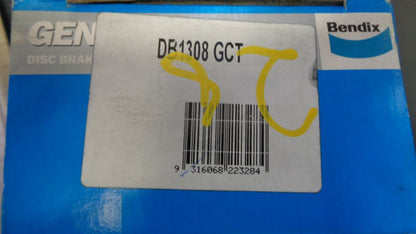 Bendix / QFM Front Brake Pad Set Suitable For Nissan / Mitsubishi